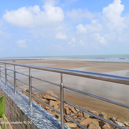 Silver Sand Eco Resort !! Beachfront !! With Biggest Pool And Huge Open Area !! Ideal For Weddings !! Couple Friendly !! Mandarmani Exterior photo