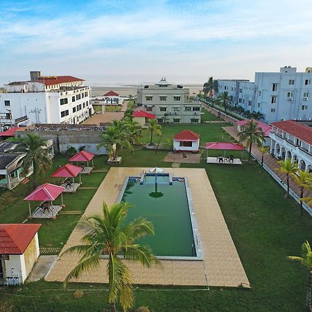 Silver Sand Eco Resort !! Beachfront !! With Biggest Pool And Huge Open Area !! Ideal For Weddings !! Couple Friendly !! Mandarmani Exterior photo