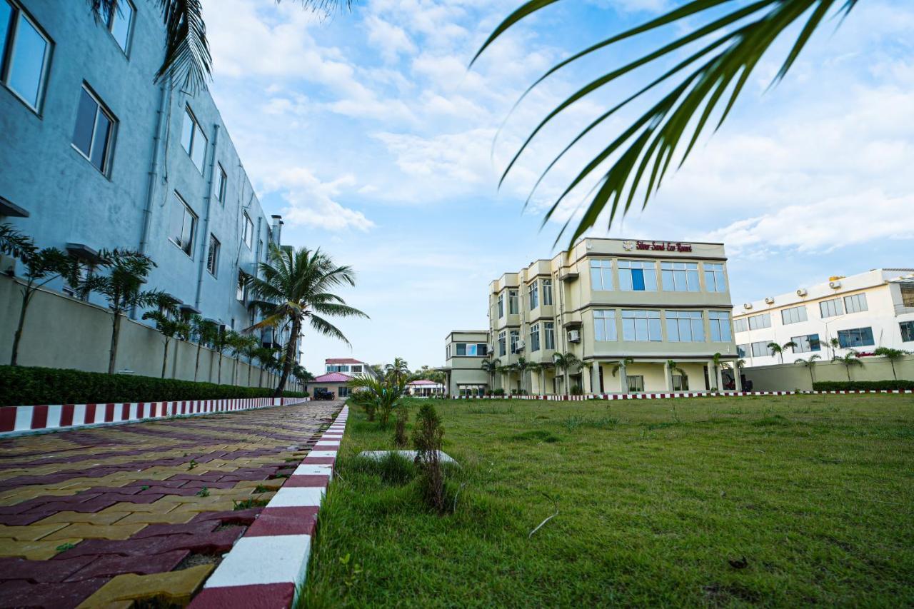 Silver Sand Eco Resort !! Beachfront !! With Biggest Pool And Huge Open Area !! Ideal For Weddings !! Couple Friendly !! Mandarmani Exterior photo