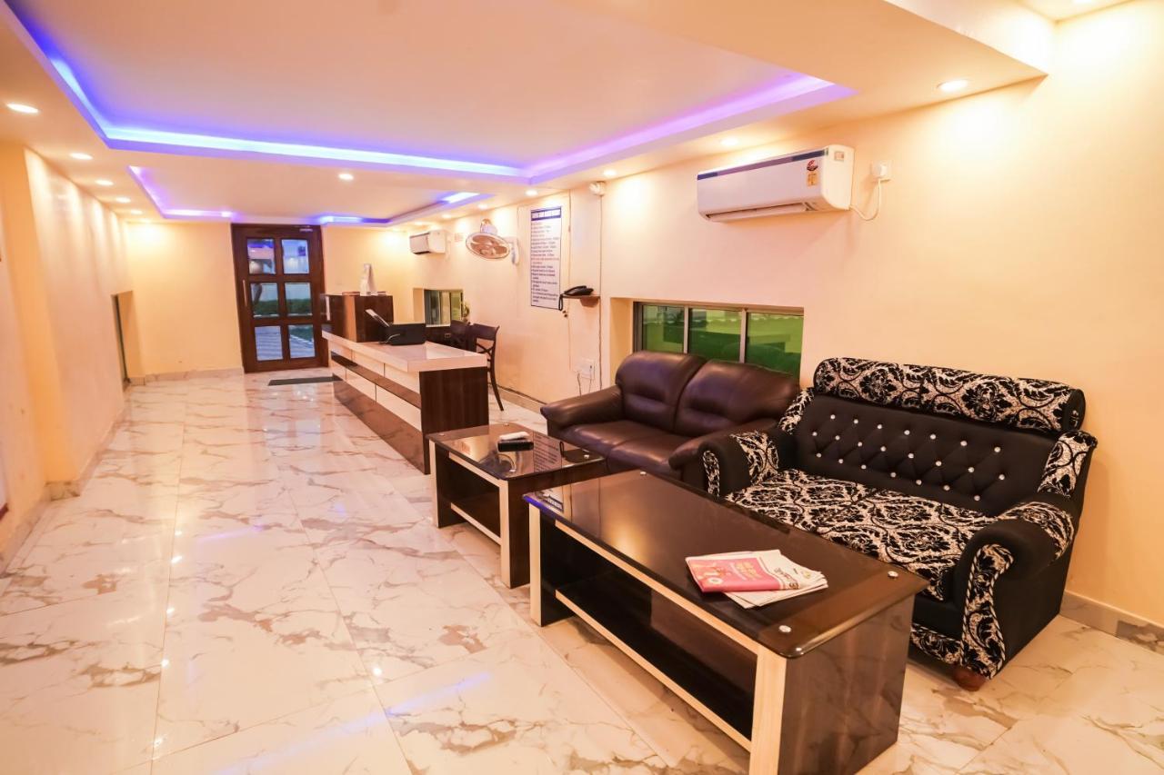 Silver Sand Eco Resort !! Beachfront !! With Biggest Pool And Huge Open Area !! Ideal For Weddings !! Couple Friendly !! Mandarmani Exterior photo