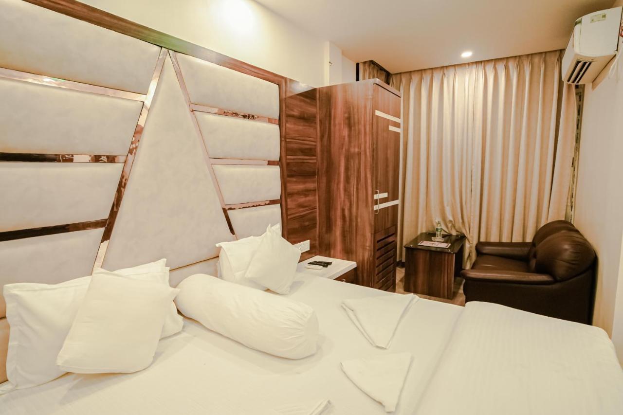 Silver Sand Eco Resort !! Beachfront !! With Biggest Pool And Huge Open Area !! Ideal For Weddings !! Couple Friendly !! Mandarmani Exterior photo