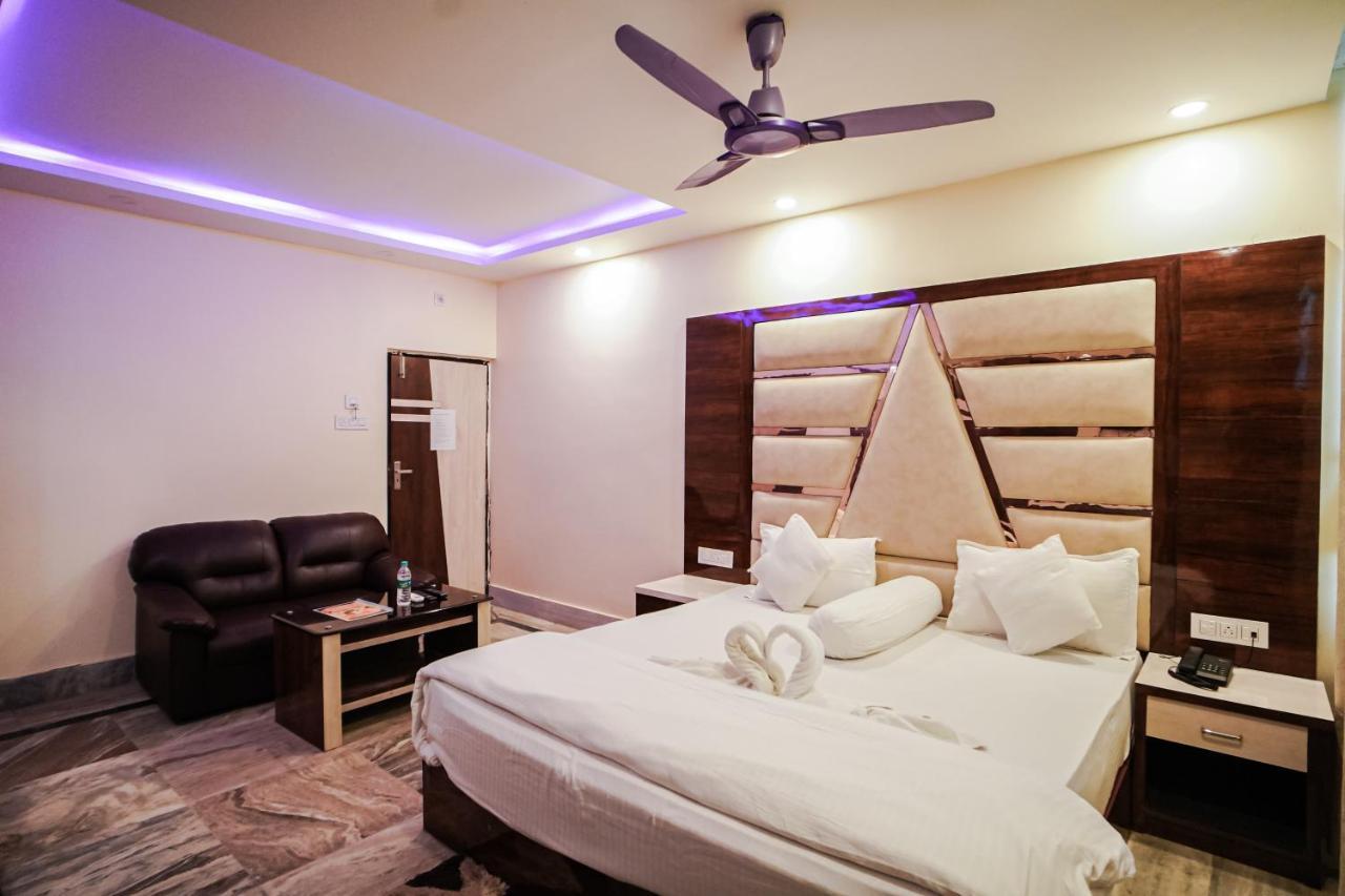 Silver Sand Eco Resort !! Beachfront !! With Biggest Pool And Huge Open Area !! Ideal For Weddings !! Couple Friendly !! Mandarmani Exterior photo