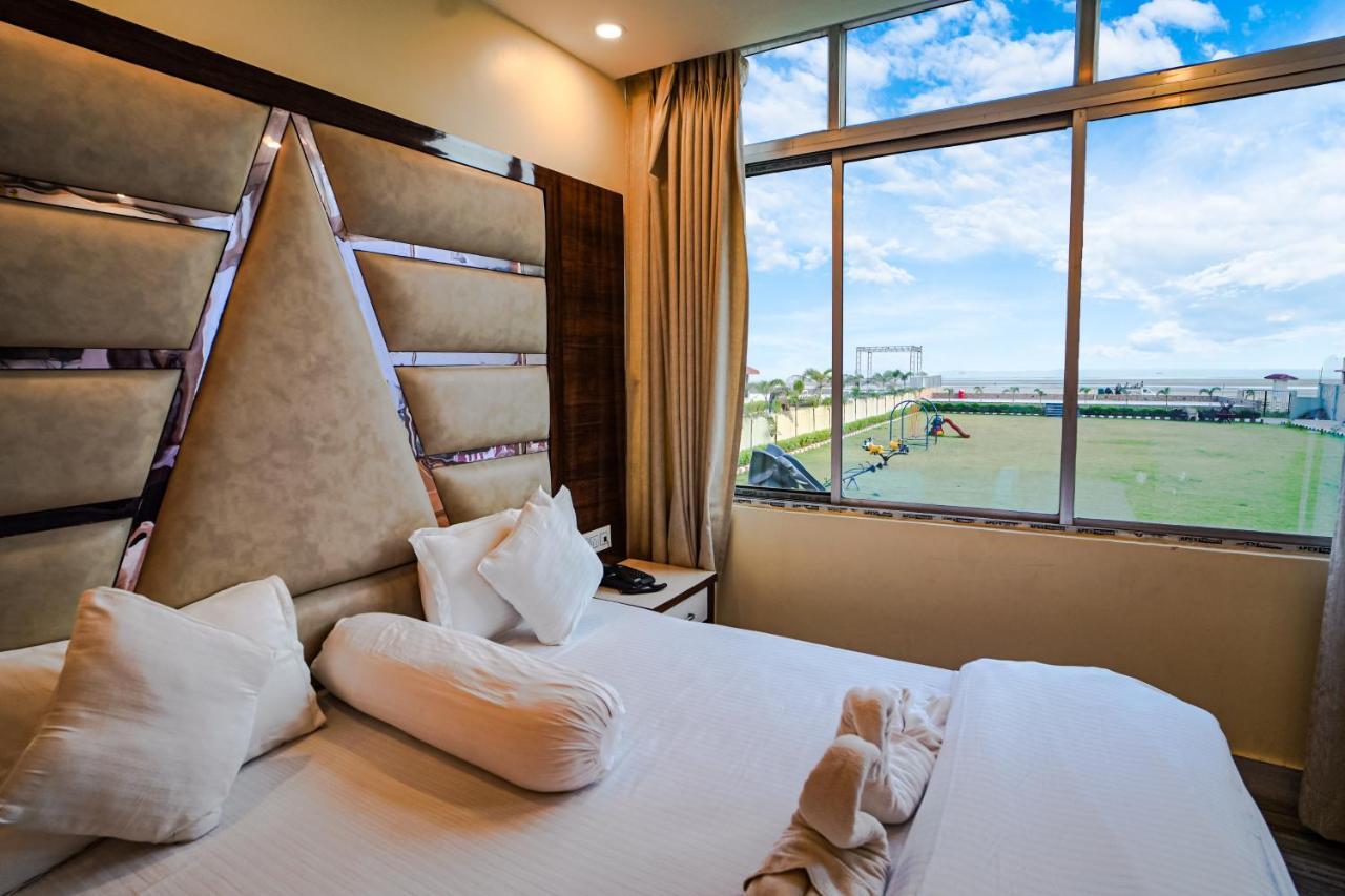 Silver Sand Eco Resort !! Beachfront !! With Biggest Pool And Huge Open Area !! Ideal For Weddings !! Couple Friendly !! Mandarmani Exterior photo