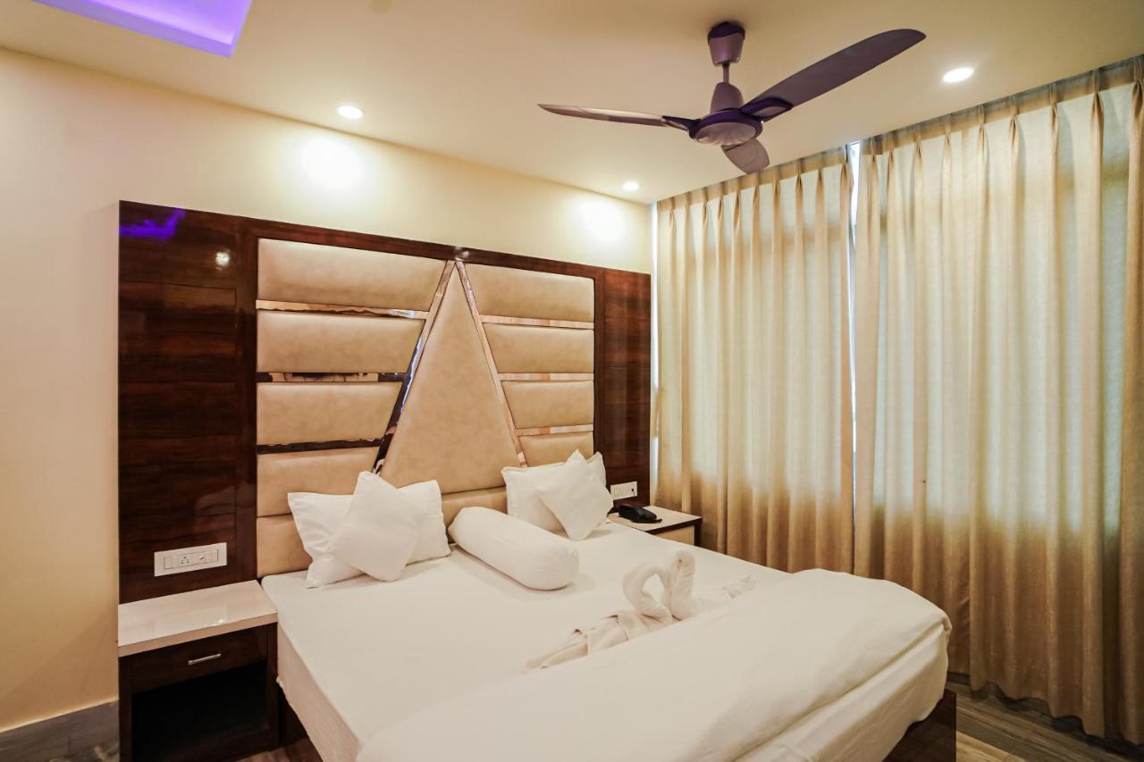 Silver Sand Eco Resort !! Beachfront !! With Biggest Pool And Huge Open Area !! Ideal For Weddings !! Couple Friendly !! Mandarmani Exterior photo