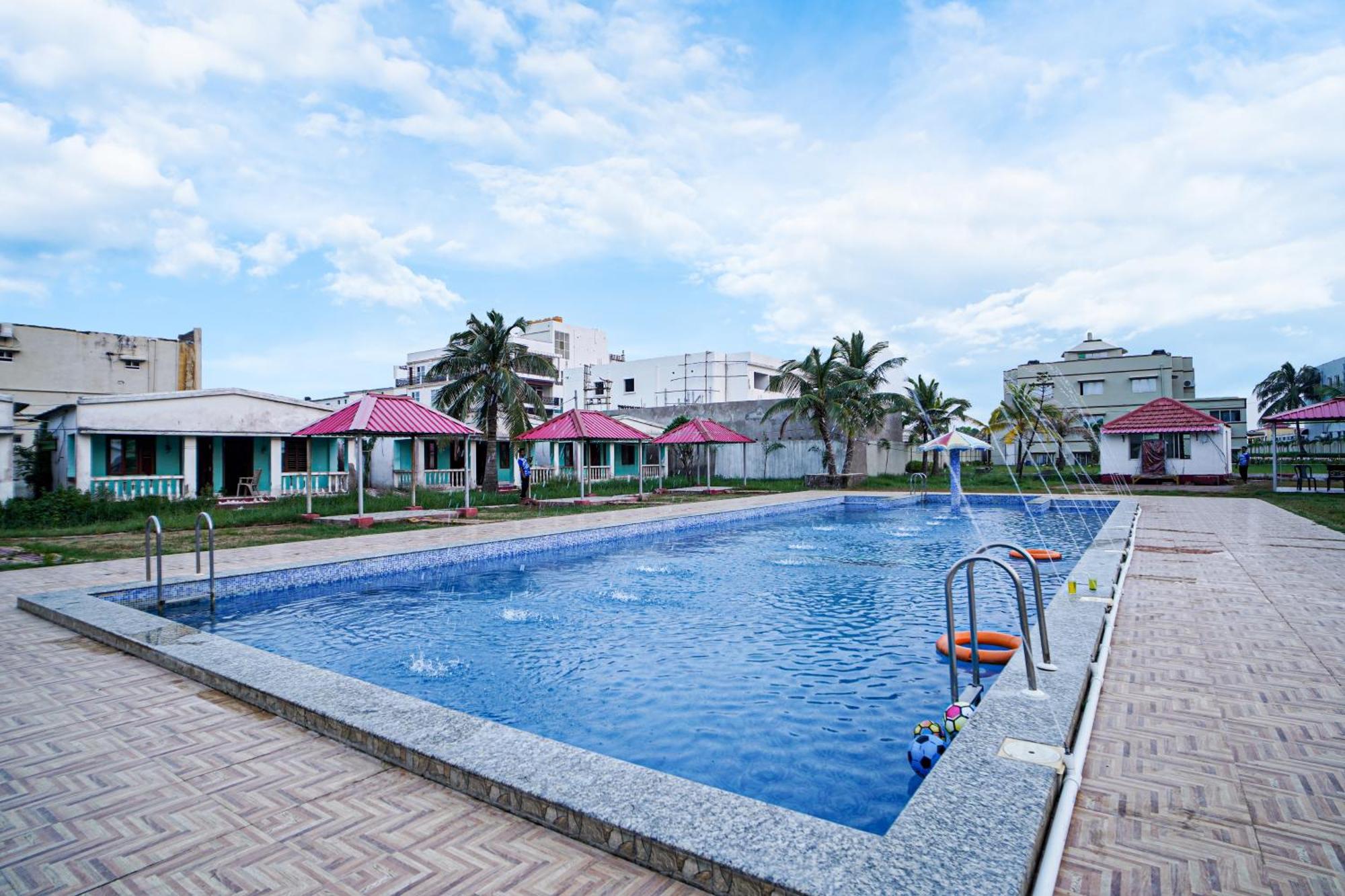 Silver Sand Eco Resort !! Beachfront !! With Biggest Pool And Huge Open Area !! Ideal For Weddings !! Couple Friendly !! Mandarmani Exterior photo